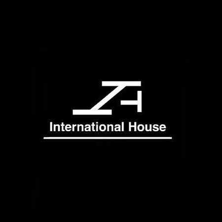 מלון International House אולביה מראה חיצוני תמונה