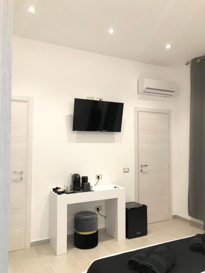 מלון International House אולביה מראה חיצוני תמונה
