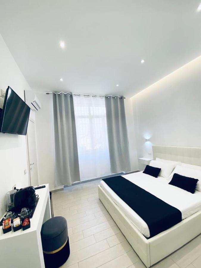 מלון International House אולביה מראה חיצוני תמונה
